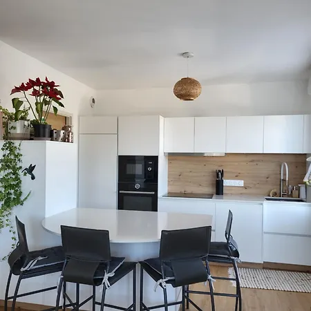 Apartment Rochelais Lumineux La Rochelle (Charente-Maritime)
